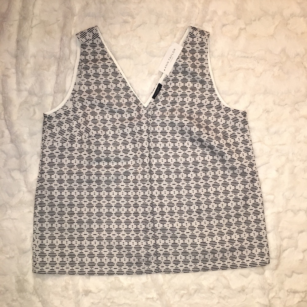 Ann Taylor sleeveless top
